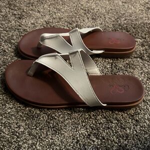 White Sandals 10W